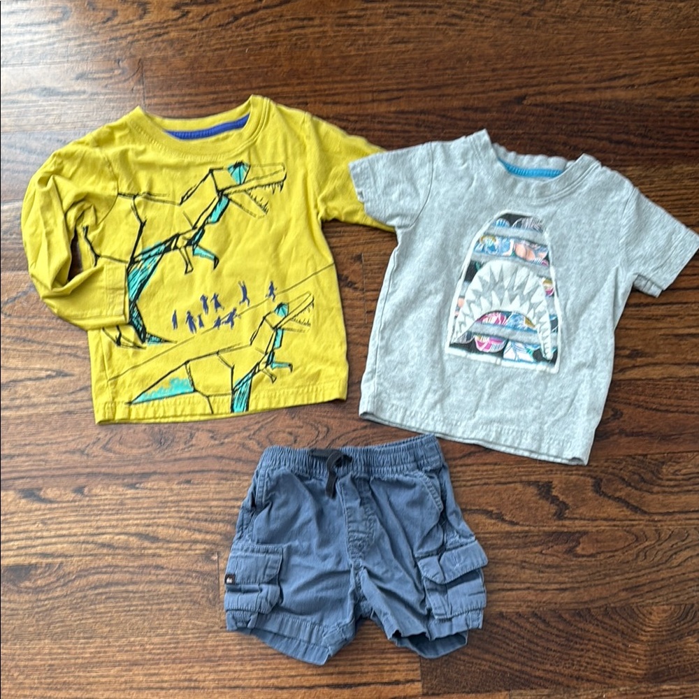 Tea Collection Kids Dinosaur and Shark Matching Set - Yellow, Gray, Blue